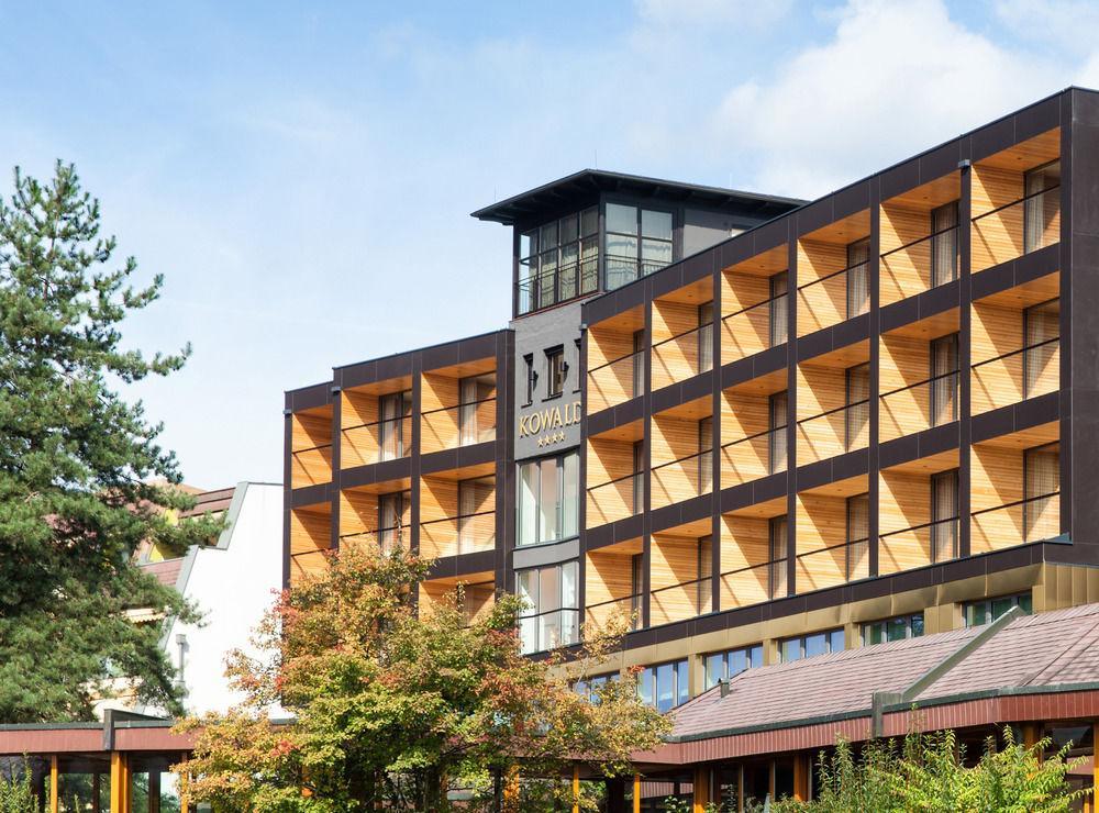 Hotel Kowald Loipersdorf ลอยแพร์ดอร์ฟ เบ เฟิร์สเทนเฟลด์ ภายนอก รูปภาพ