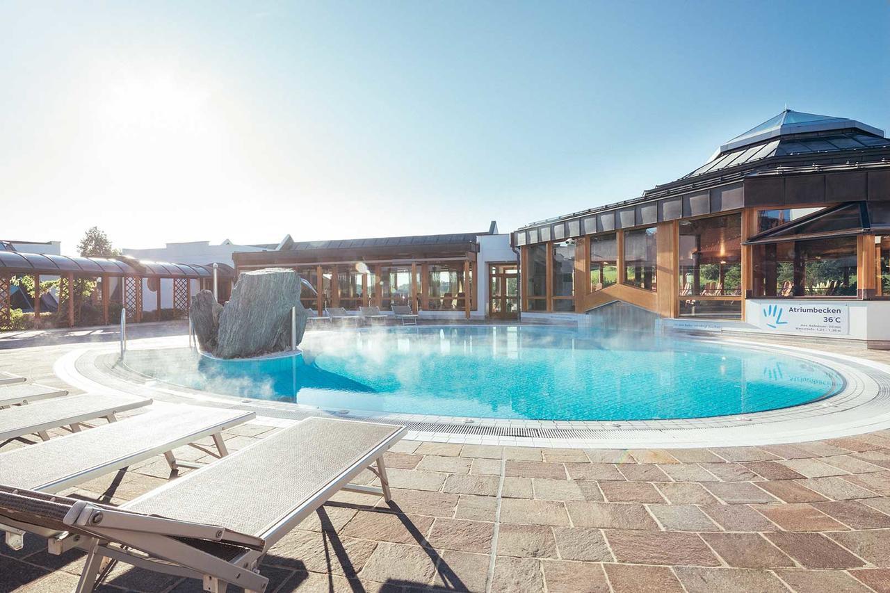 Hotel Kowald Loipersdorf ลอยแพร์ดอร์ฟ เบ เฟิร์สเทนเฟลด์ ภายนอก รูปภาพ